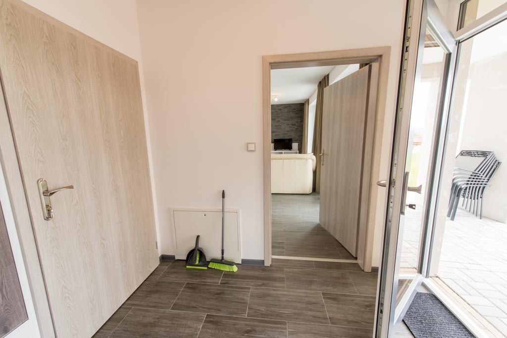 Apartmany 154 Lipno nad Vltavou Eksteriør bilde